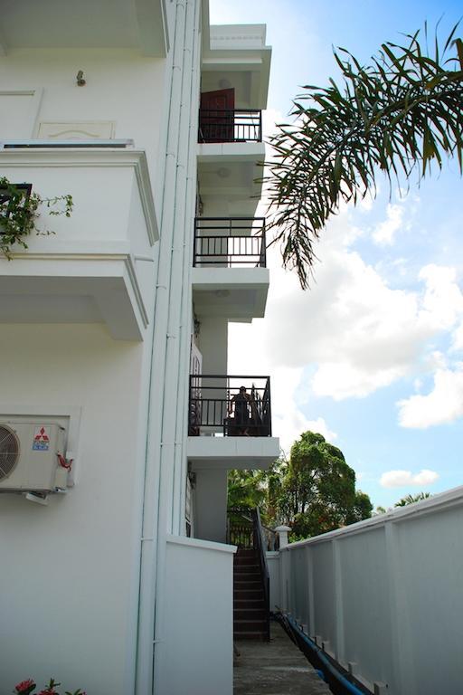 Hotel 72 Yangon Luaran gambar